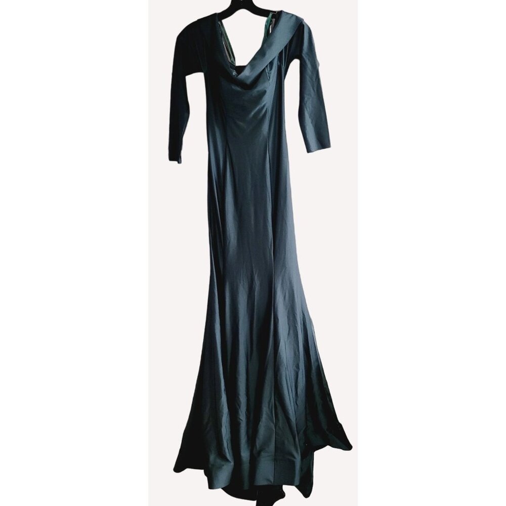 Amelia Couture 380 Off-Shoulder Gown Emerald Green Sz 6 Evening Bodycon Dress